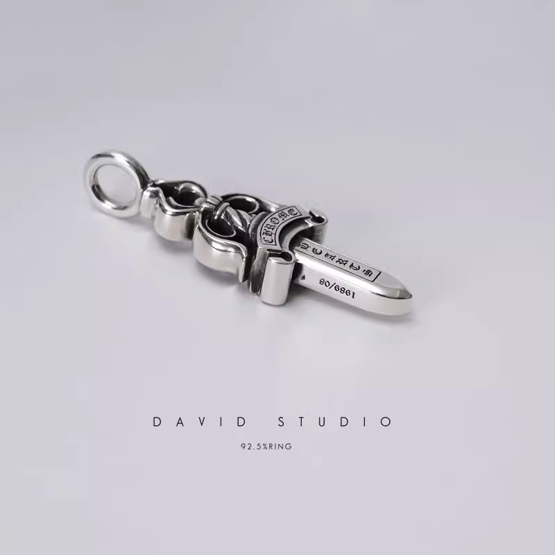 DOUBLE DAGGER PENDANT