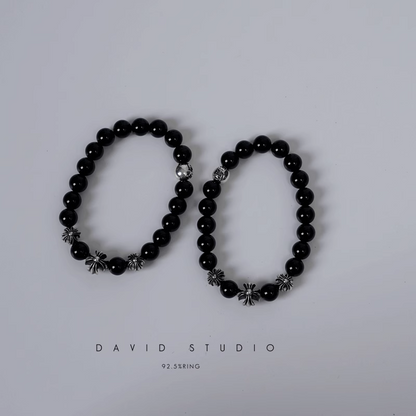 ONYX BEAD BRACELET 8MM (4 SILVER BEADS)