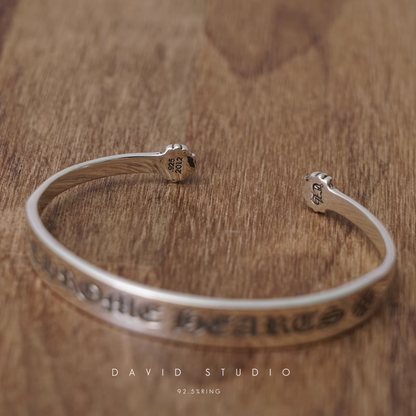 CH PLUS LOGO FLAT CUFF