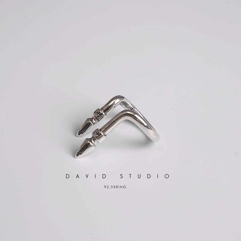 DOUBLE SPIKE RING