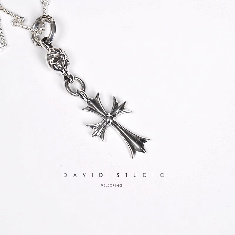 CROSS BALL PENDANT – TWIST CHAIN