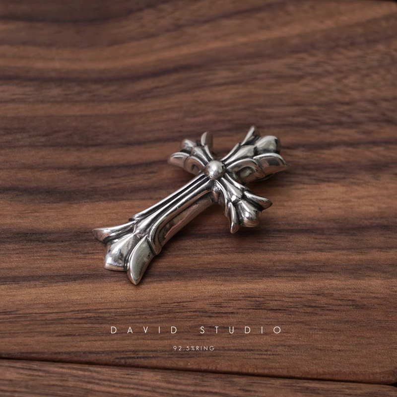 SMALL DOUBLE CROSS PENDANT