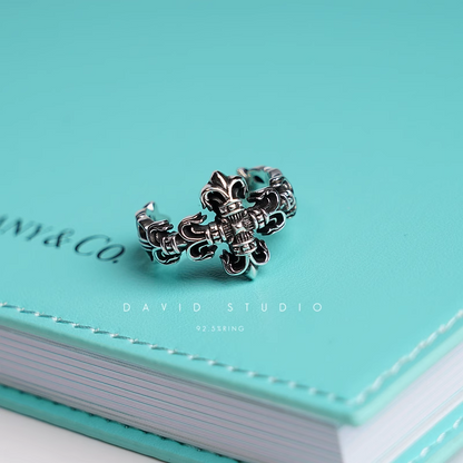 FILIGREE CROSS RING