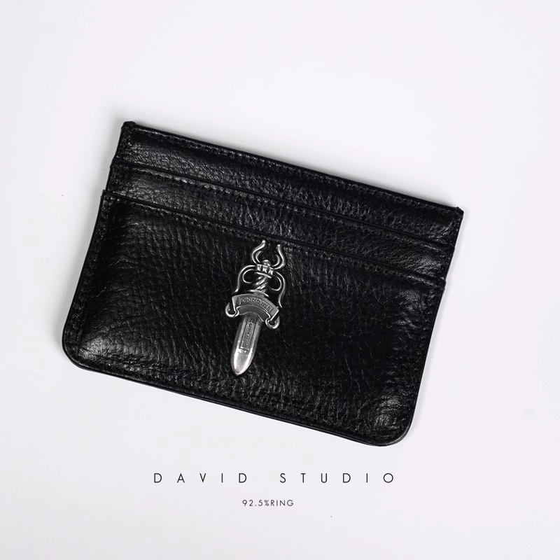 BIG DAGGER CARD HOLDER