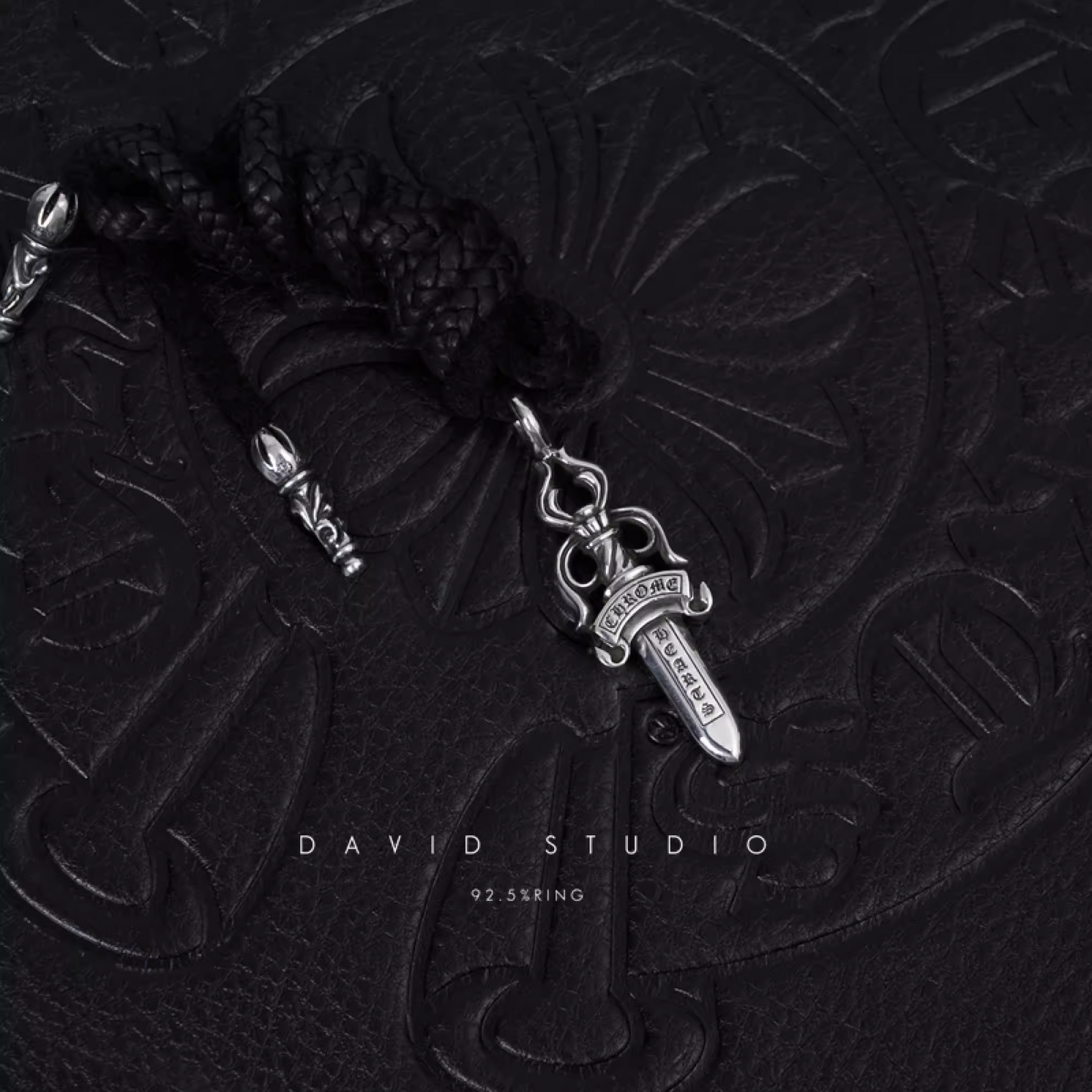DOUBLE DAGGER PENDANT – LEATHER BRAID