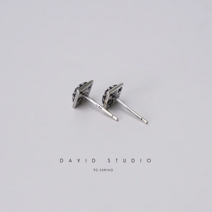PYRAMID PLUS STUD EARRINGS