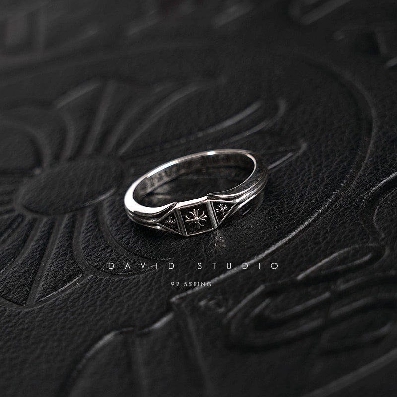 CHROME HEARTS TRIPLE CROSS DECO RING