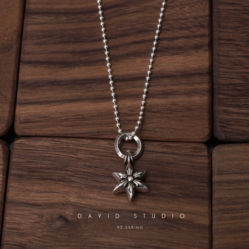 STAR CHARM – BALL CHAIN