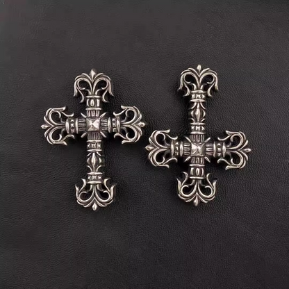 Chrome Hearts Filigree Cross Rivet Buckle