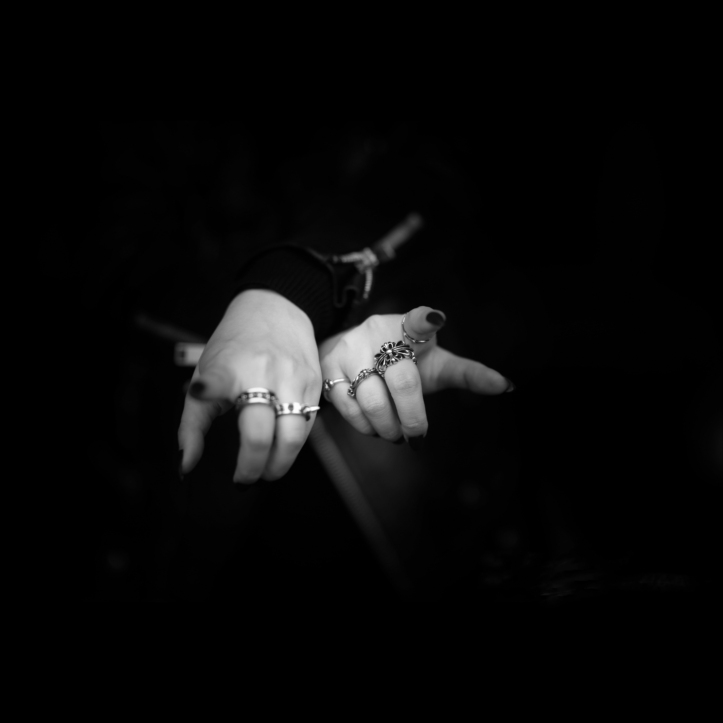 CHROME HEARTS DOUBLE FLORAL RING