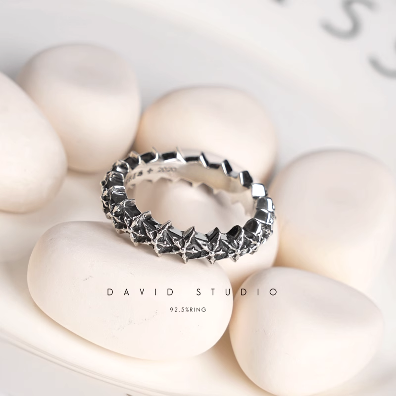 5 SIDED STAR LOOP RING