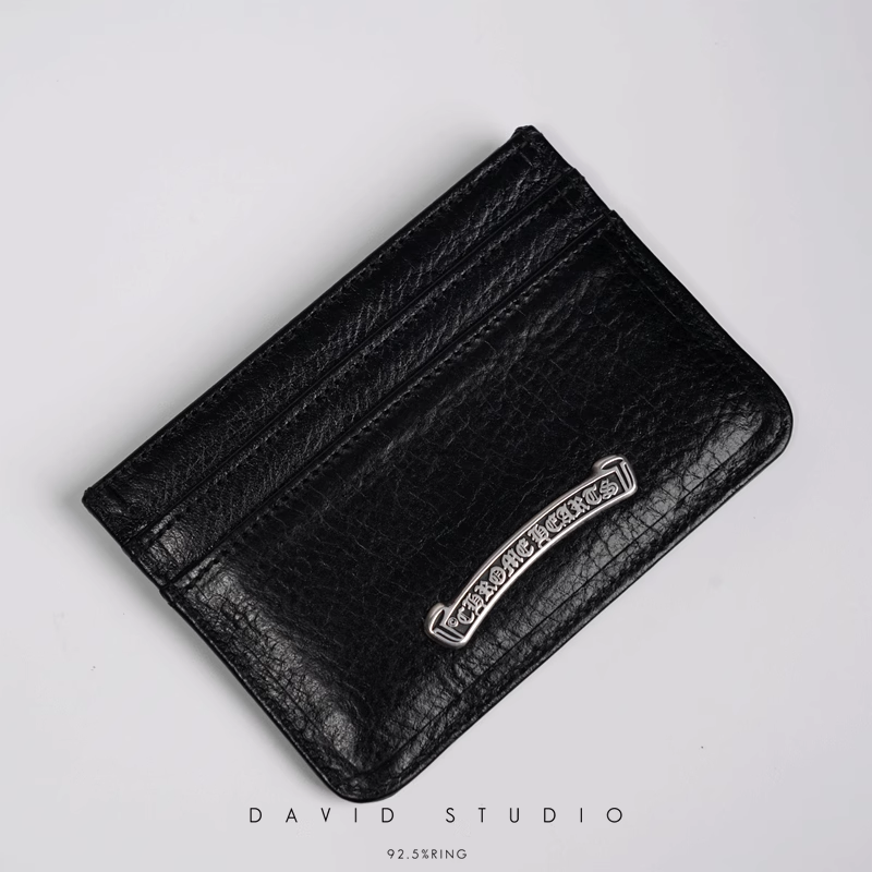 BIG DAGGER CARD HOLDER