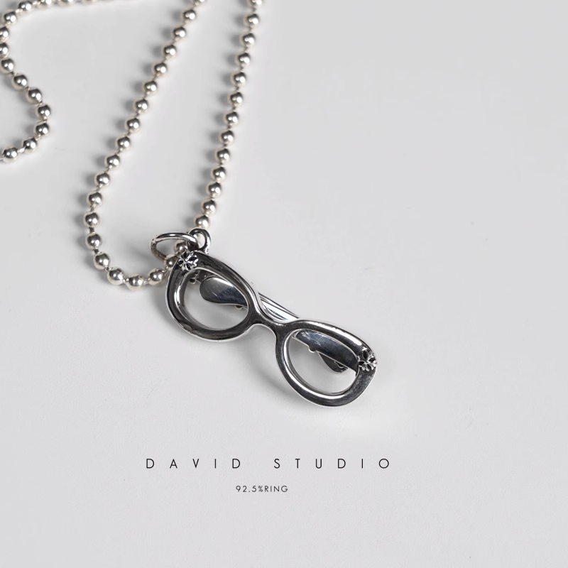 GLASSES PENDANT – BALL CHAIN