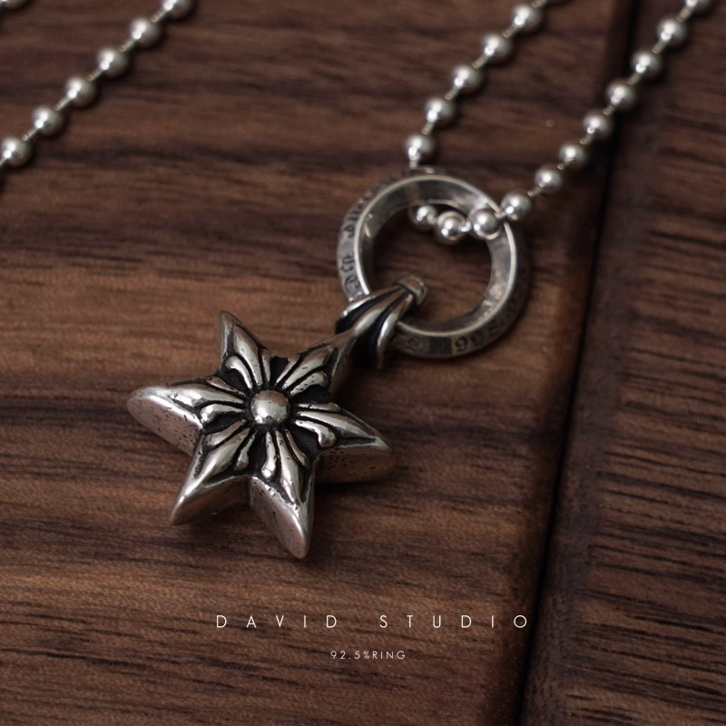 STAR CHARM – BALL CHAIN