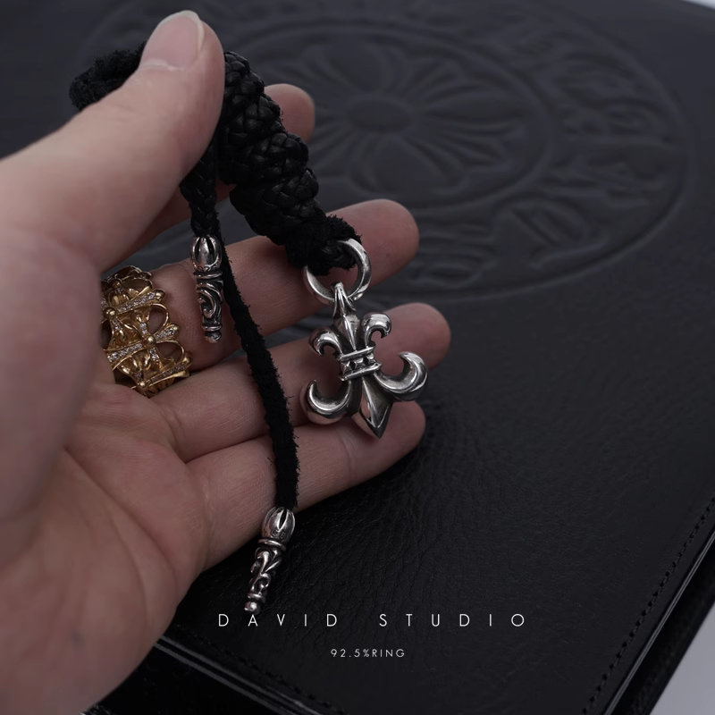 BS FLEUR CHARM – LEATHER BRAID