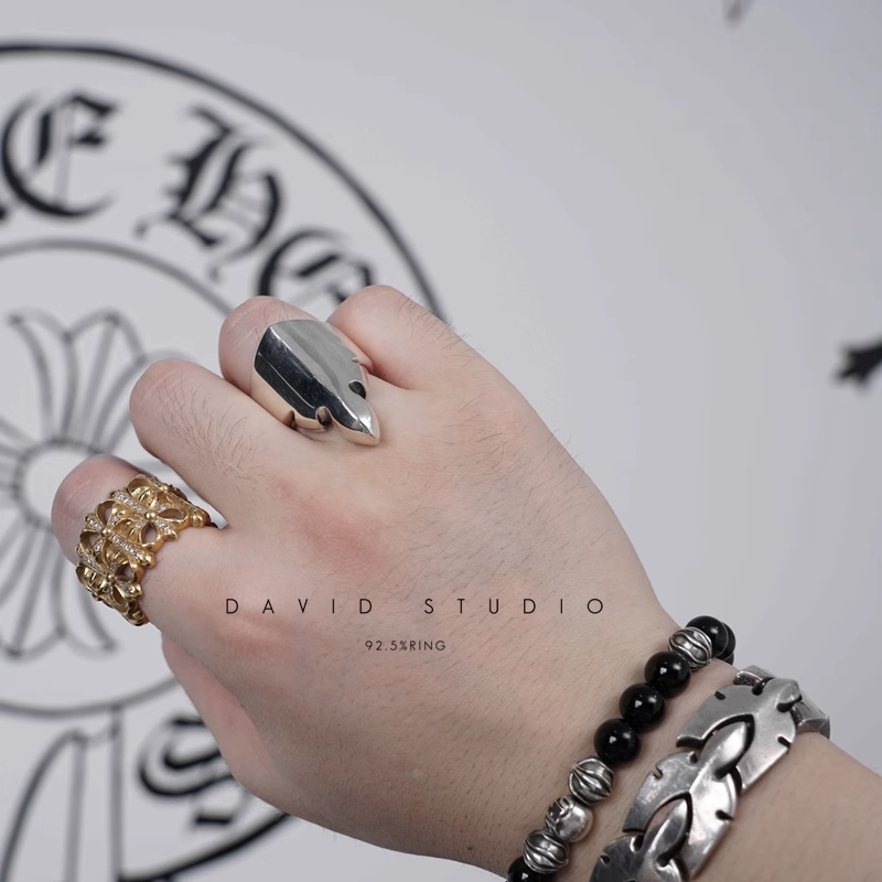 CHROME HEARTS FLEUR TAIL RING