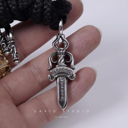 DOUBLE DAGGER PENDANT – LEATHER BRAID