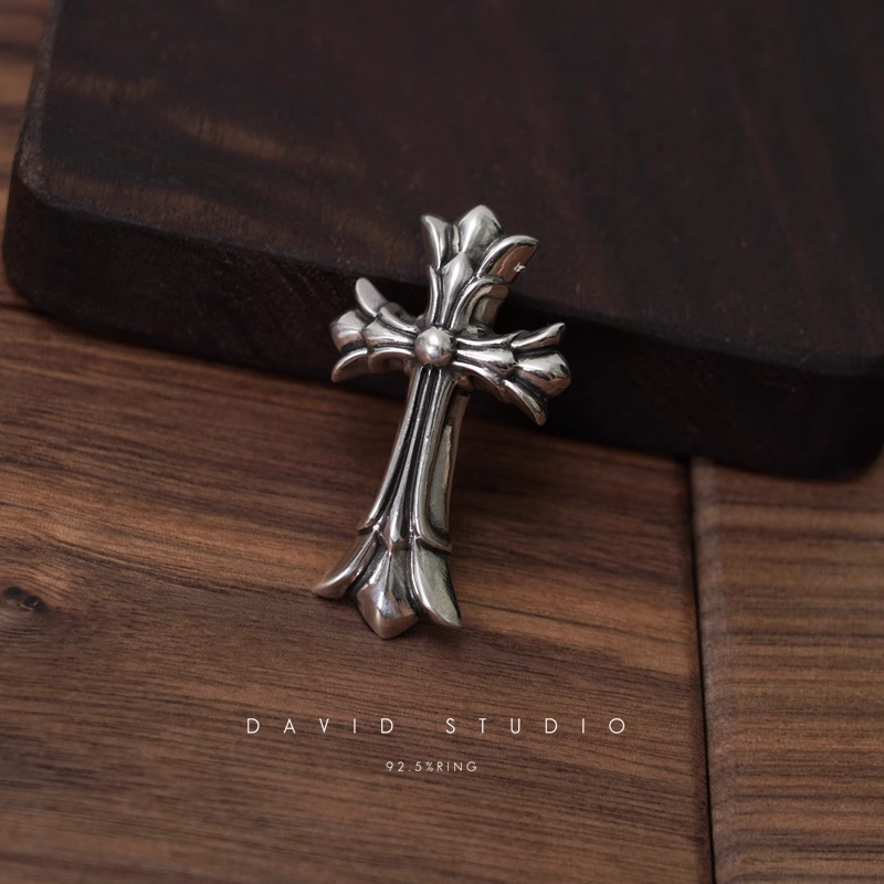 SMALL DOUBLE CROSS PENDANT