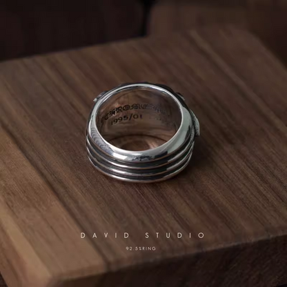 DAGGER HEART RING