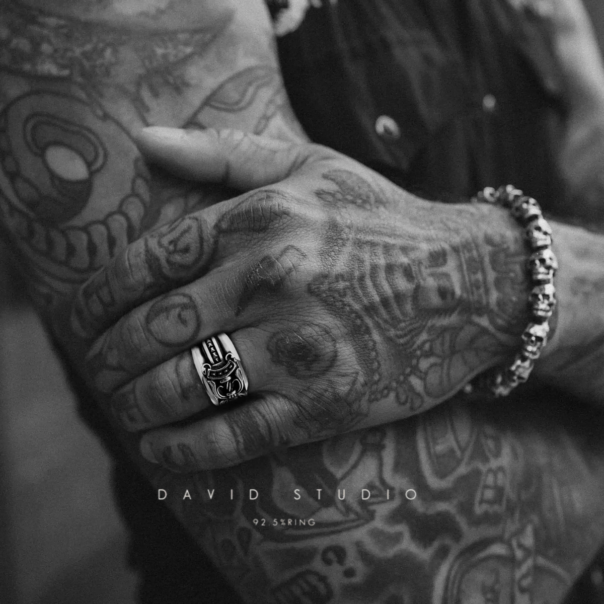 DAGGER RING