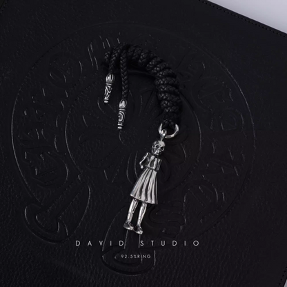 LARGE FOTI SKIPPY PENDANT – LEATHER BRAID