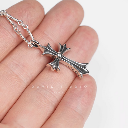 SMALL CROSS CHARM – TWIST CHAIN