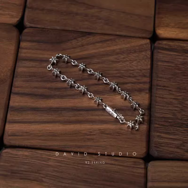 TINY 6 SIDED STAR BRACELET