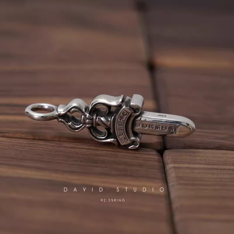 DOUBLE DAGGER PENDANT