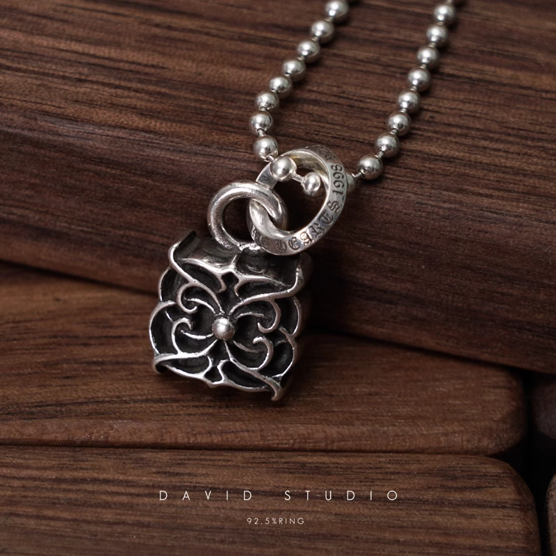 ETERNITY VINE PENDANT – BALL CHAIN