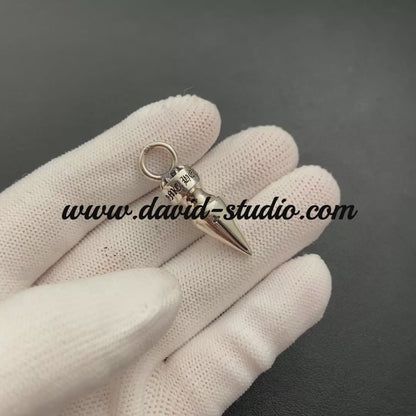 SPIKE PENDANT
