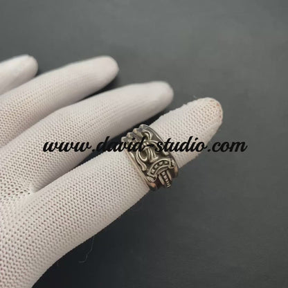 DAGGER RING