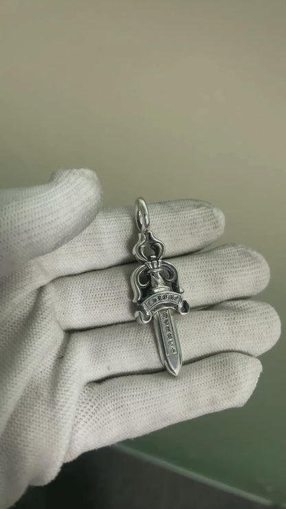 DOUBLE DAGGER PENDANT