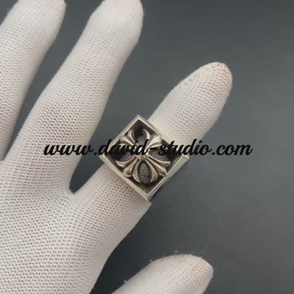 SQUARE CH PLUS RING