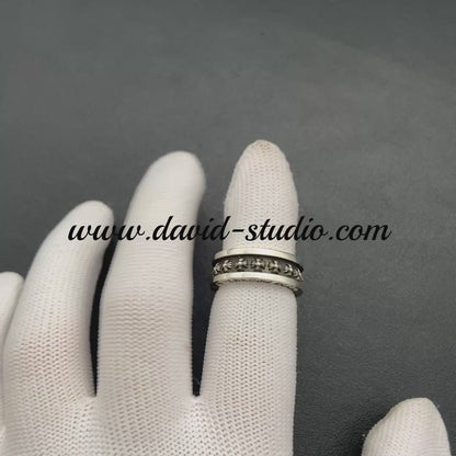 TINY CH PLUS SPINNER RING