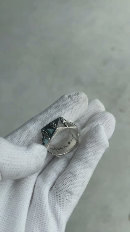 DAGGER PENTAGON RING