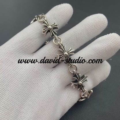 CH PLUS BRACELET WITH LINKS