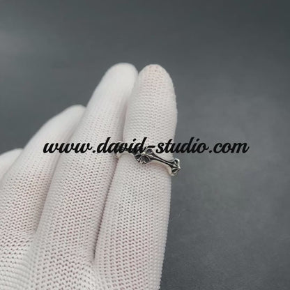 CH PLUS & BONE RING
