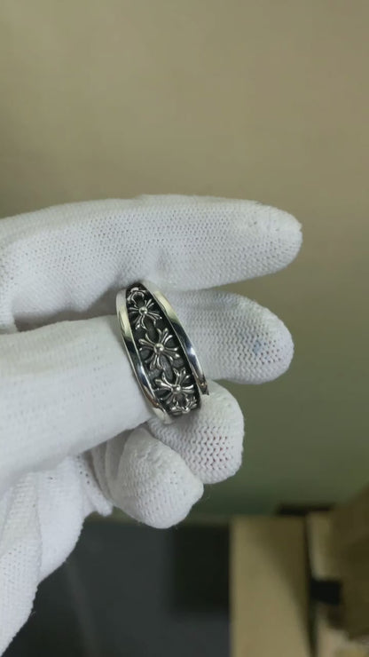 V-CH PLUS/BS FLEUR RING